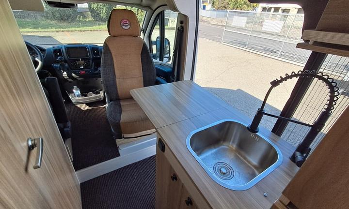 FURGONE E ALLESTIMENTO CON OMOLOGAZIONE