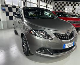 LANCIA Ypsilon 1.0 5 porte Hybrid Platino promo