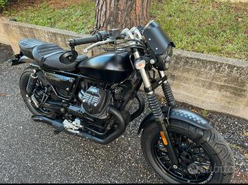 Moto guzzi v9 bobber