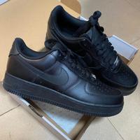 NIKE AF1 nere EU41