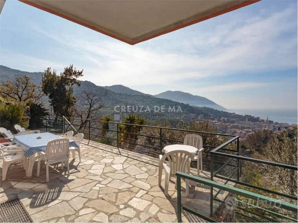 Villa di 287 m² con più di 5 locali e box auto dop - Vista 6