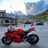 Panigale v4s