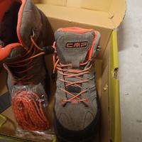 Scarponcini trekking