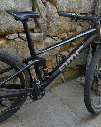 BMC FOURSTROKE 01