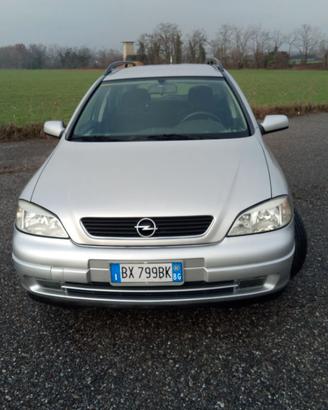 Opel Astra SW sedici valvole iniezione del 2001