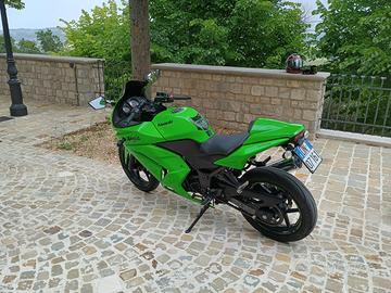 Kawasaki Ninja 250R - 2009