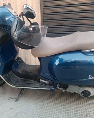 Vespa GTS 125