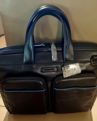 Piquadro borsa con finiture blu