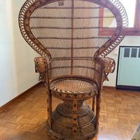 Poltrona pavone vintage in rattan/vimini