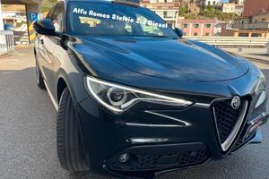 Alfa Romeo Stelvio 2.2 Turbodiesel 160 CV AT8 RWD 