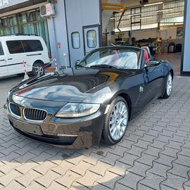 Bmw Z4 2.0 Black-Sapphire, Individual