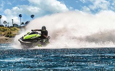 Posti Moto D'acqua Jet Ski Lago di Garda