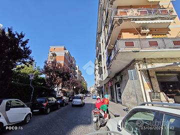 MULTILOCALE A CASTELLAMMARE DI STABIA