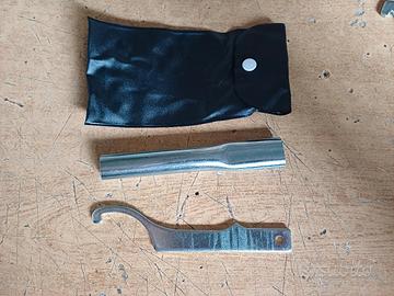 Yamaha MT 07 Kit Attrezzo regolazione precario