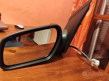 Specchietto SX Focus ²