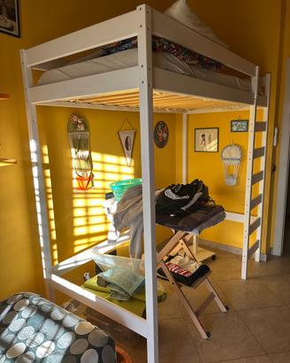 Letto soppalcato con materasso nuovo