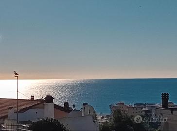 Ultimo bilocale in villa vista mare no agenzia