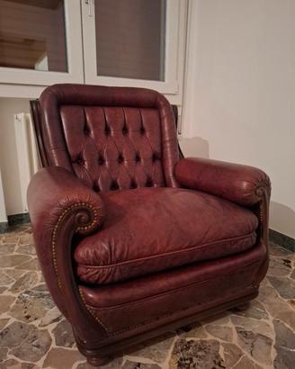 Poltrone stile Chesterfield  con tavolino
