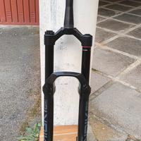 rockshox Lyrik 