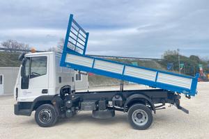 AUTOCARRO IVECO 75 E 18