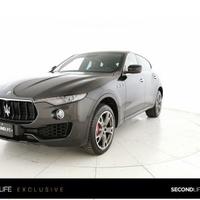 Maserati Levante 3.0 V6 430cv auto