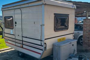 Roulotte pieghevole elaime