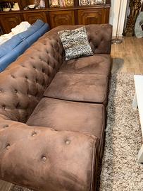 divani chesterfield marroni come nuovi