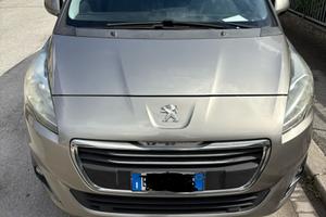 Peugeot 5008 2.0 Hdi