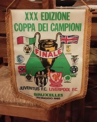 Gagliardetto originale finale Champions 