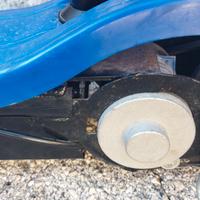 monopattino elettrico con sella 