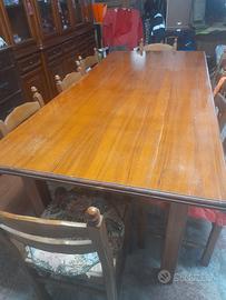 Tavolo in noce di mansonia