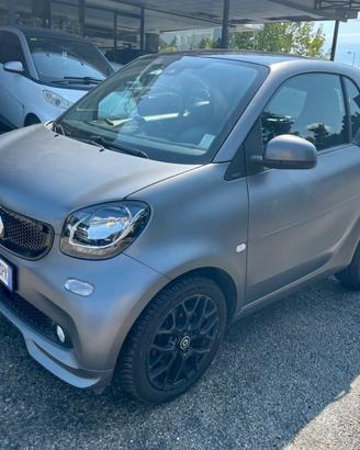 Smart ForTwo 70 1.0 twinamic allestimento brabus