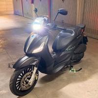 Piaggio Beverly 125