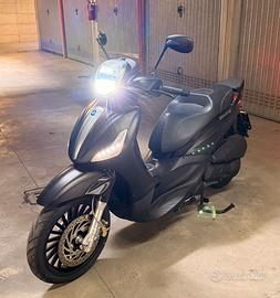 Piaggio Beverly 125