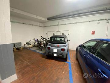 Box / Garage di 4 m² a Firenze
