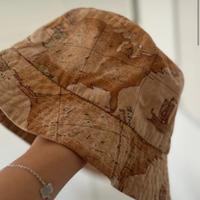 Cappello Alviero Martini