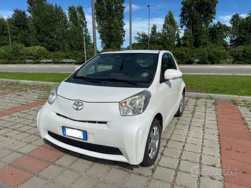 Toyota IQ