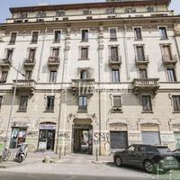 AMPIO BILOCALE PIANO ALTO | PIAZZALE LORETO