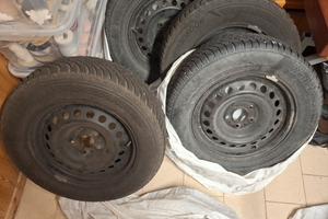 4 cerchi + gomme invernali Renault kadjar 