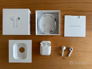 Apple Airpods di seconda generazioni