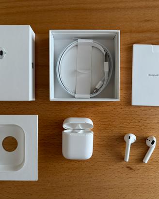 Apple Airpods di seconda generazioni