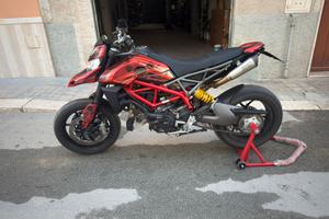 Ducati Hypermotard 950