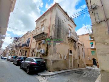 Rif. 9649 - Indipendente angolare