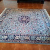 Tappeto azzurro grande