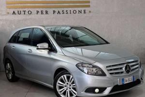 Mercedes-Benz B 180 B 180 Neopatentati Benzina Eur