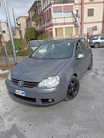 Volkswagen Golf V 2.0 TDI 140cv