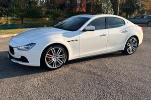Maserati Ghibli 3.0 V6 Diesel 250 cv
