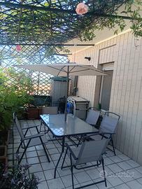Bilocale arredato con terrazzo panoramico