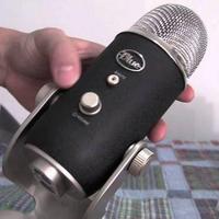 Microfono Logitech Blue Yeti USB