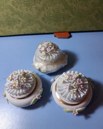 3 cofanetti porcellana Capodimonte con omaggi